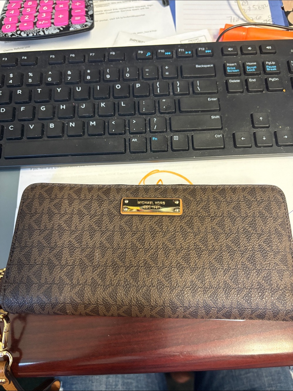 MK jet set long wallet EUC - Picture 3 of 7